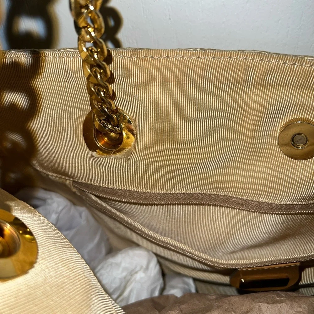 Vintage Gucci Tote - Picture 9 of 14